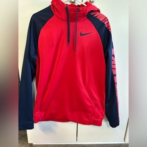 Nike Men’s Sweatshirt Size M- Like New!